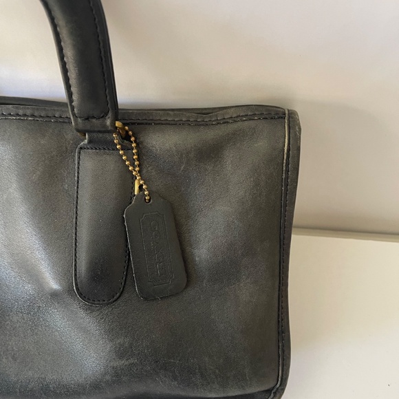 VINTAGE SLIM HANDLE CLUTCH BY COACH - Picture 8 of 13